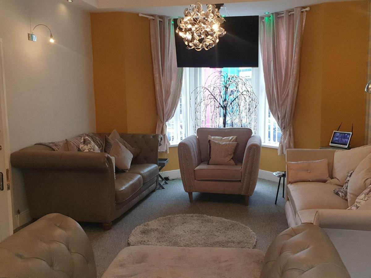Hotel The Chorlton à Blackpool Extérieur photo